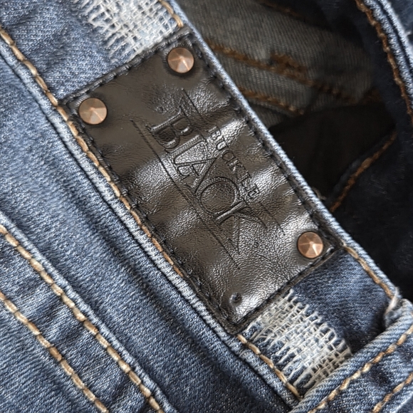 Buckle black fit no.146 29 cropped distressed Blue denim Jeans - Picture 4 of 8